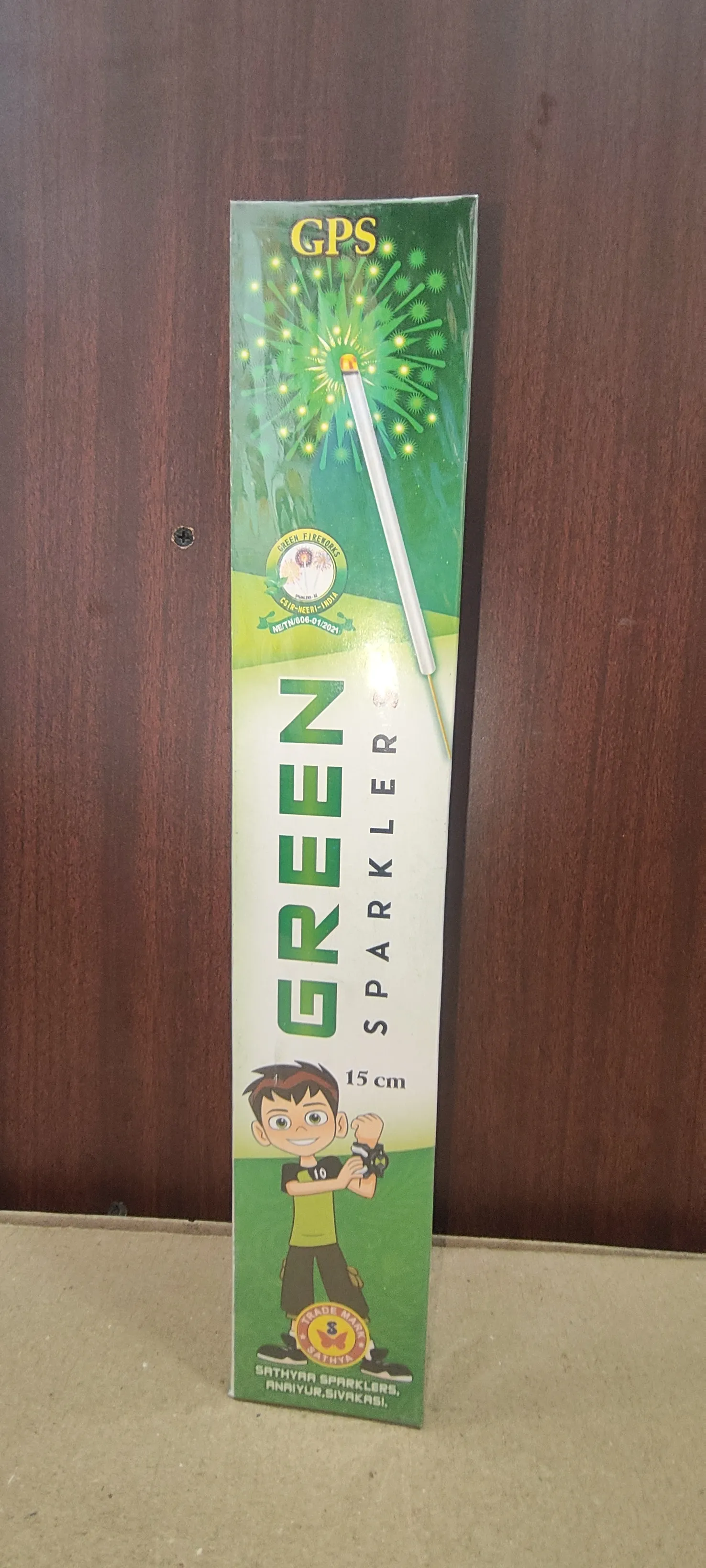 15 cm Green Sparklers - Sharvesh Crackerszone