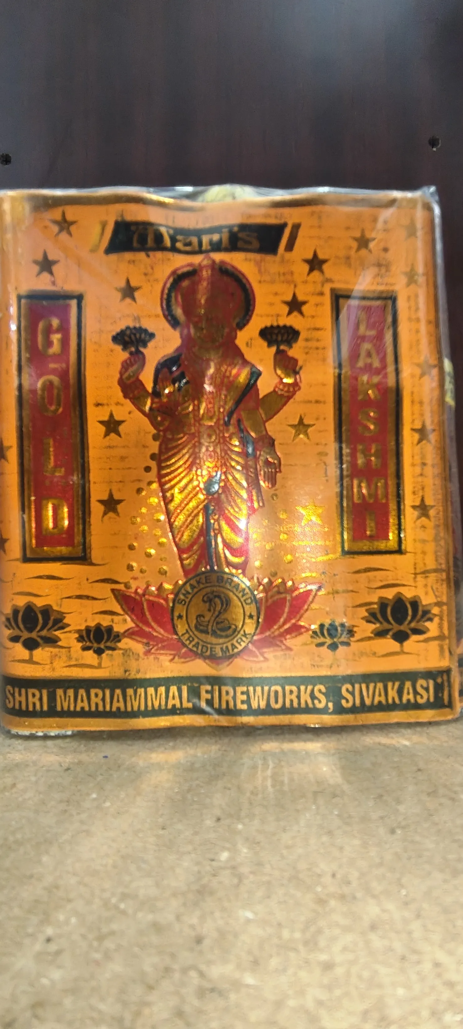 4" Gold lakshmi - Sharvesh Crackerszone