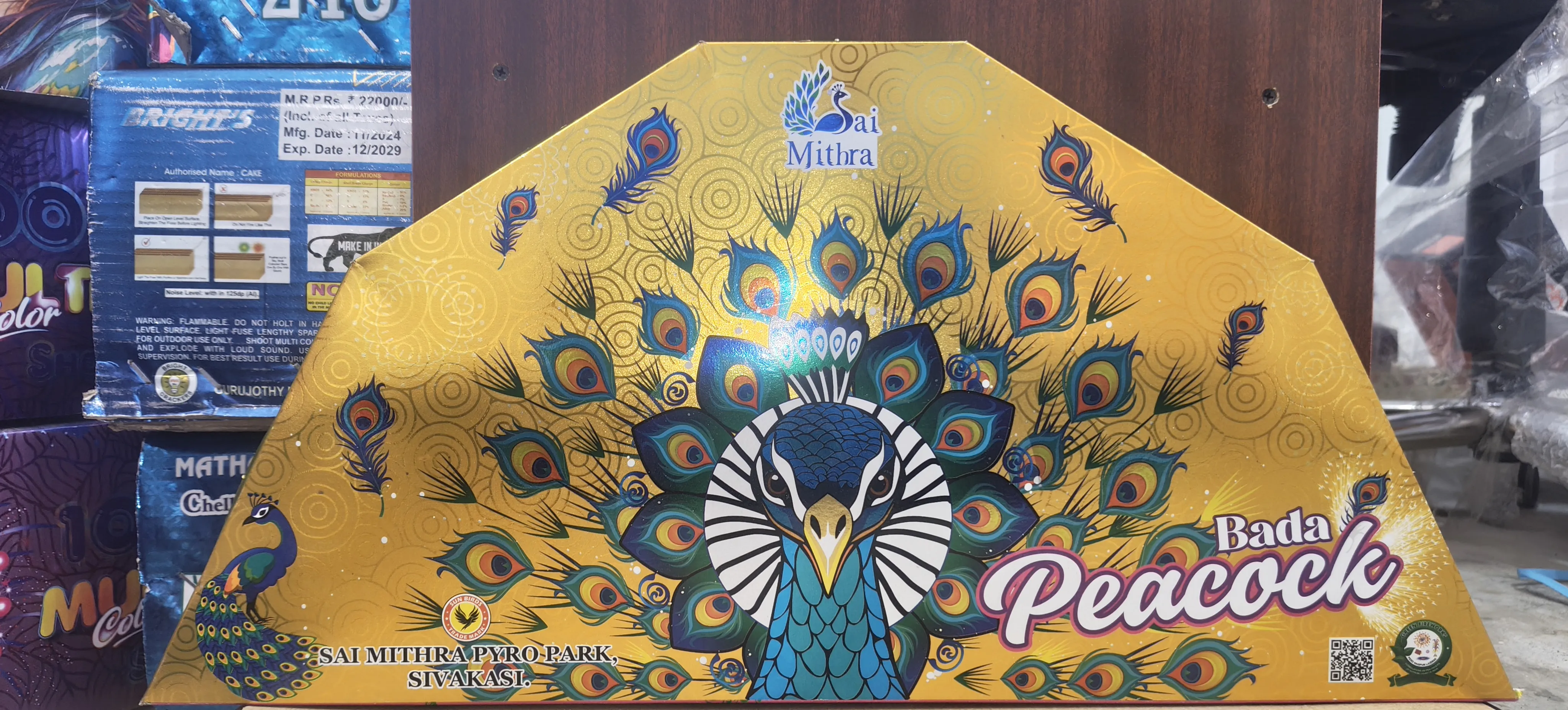 Bada Peacock - Sharvesh Crackerszone