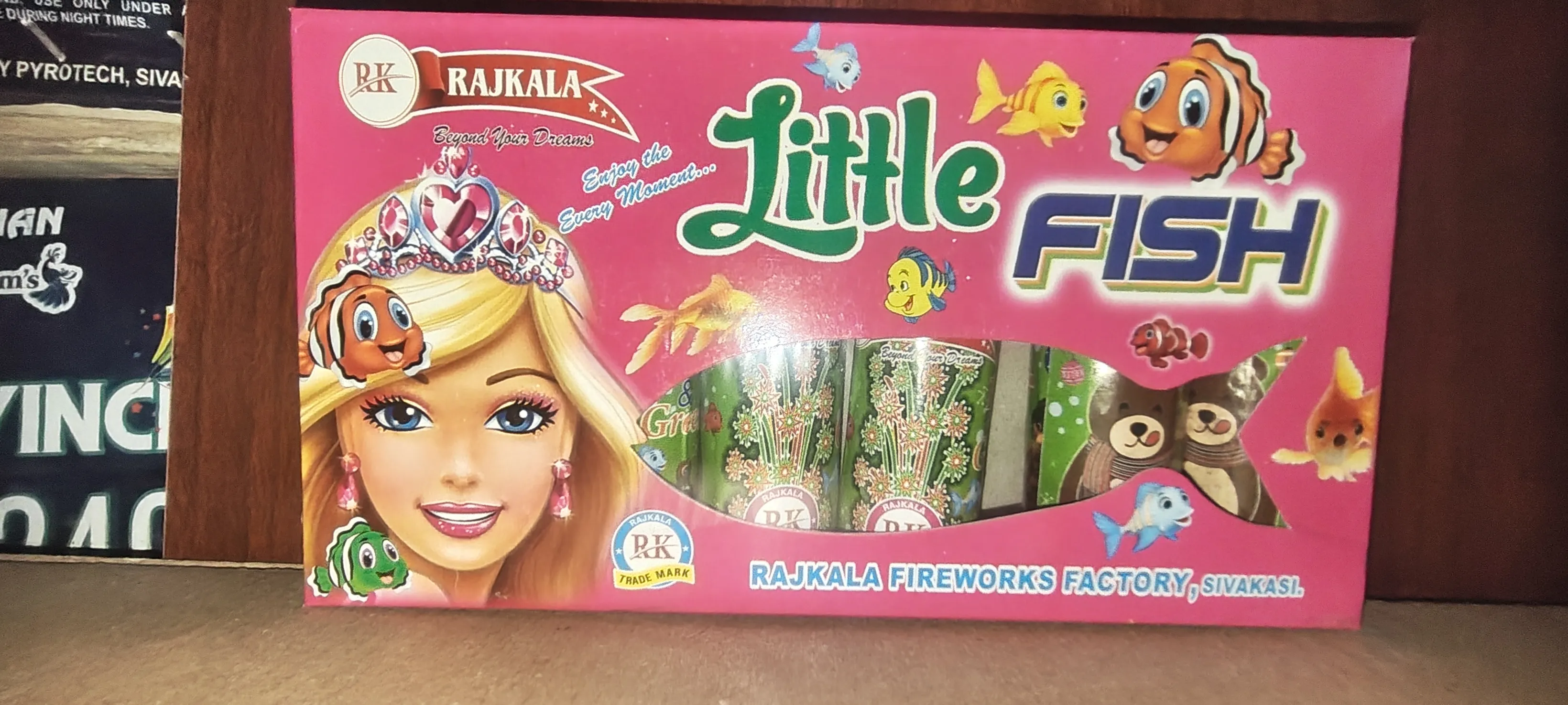 Little fish - Sharvesh Crackerszone
